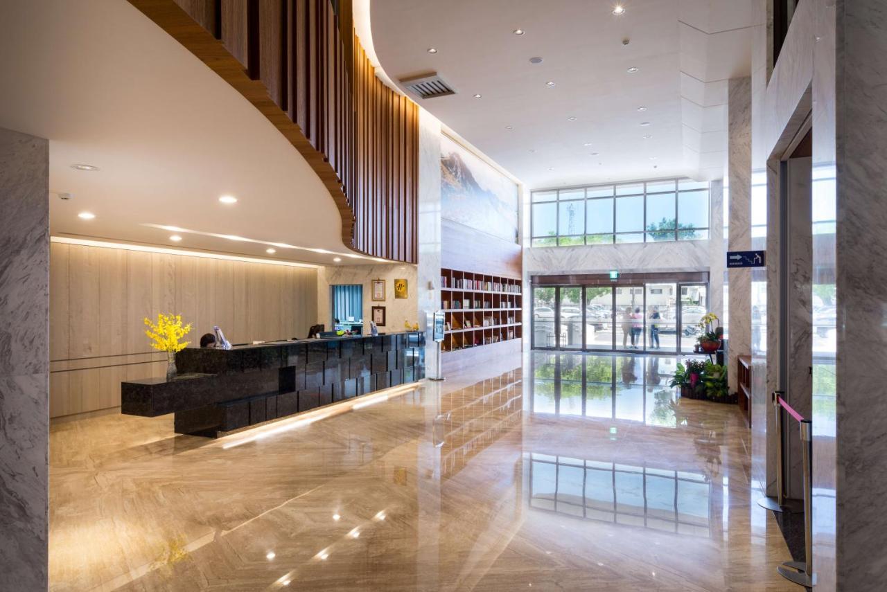 Full Kind Hotel Hualien stad Exteriör bild